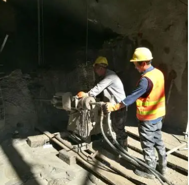 西湖水下抗分散灌浆料特点 水下不分散注浆料介绍